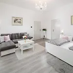Apartment U Pramene